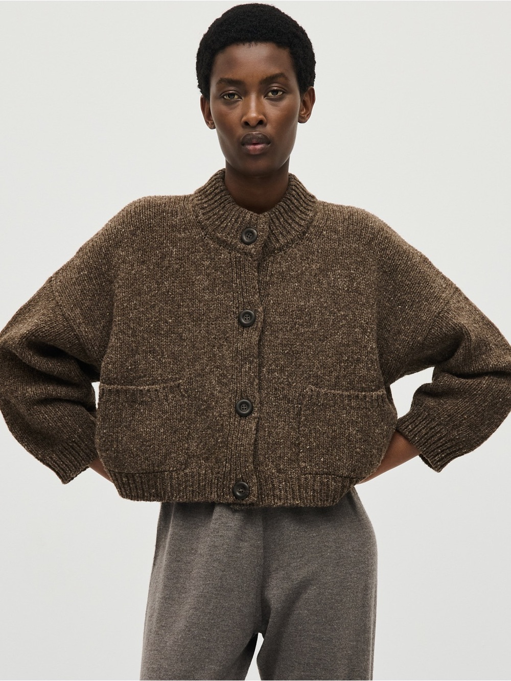 Babaa No. 24 Cardigan in Oak